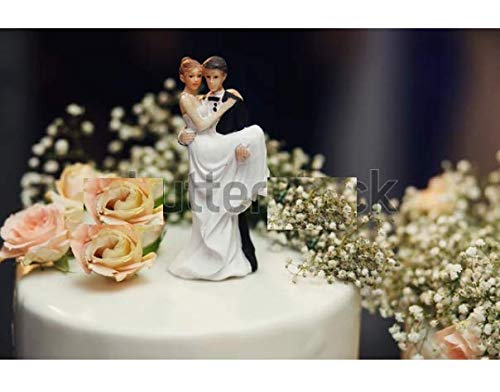 Silhouette Mr & Mrs Wedding Couple Kissing Cake Topper